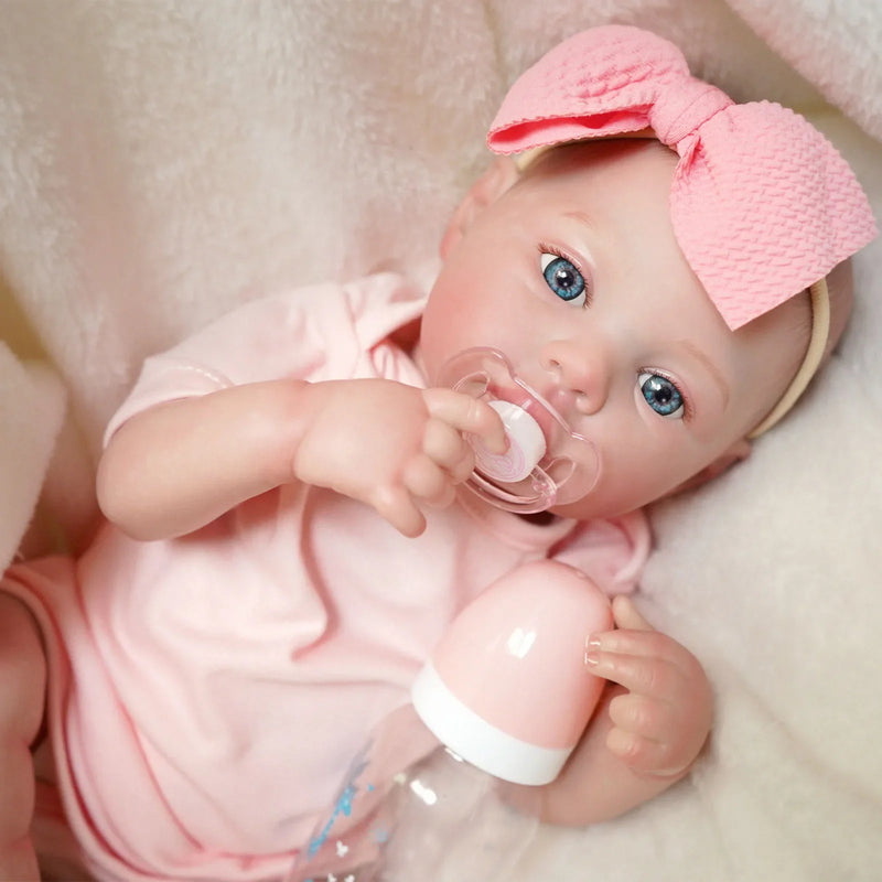 Boneca Reborn Bebê Maria – Silicone super macio e olhinhos brilhantes que encantam