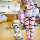 Pro Motion - Robô de Brinquedo Inteligente + Brindes Exclusivo